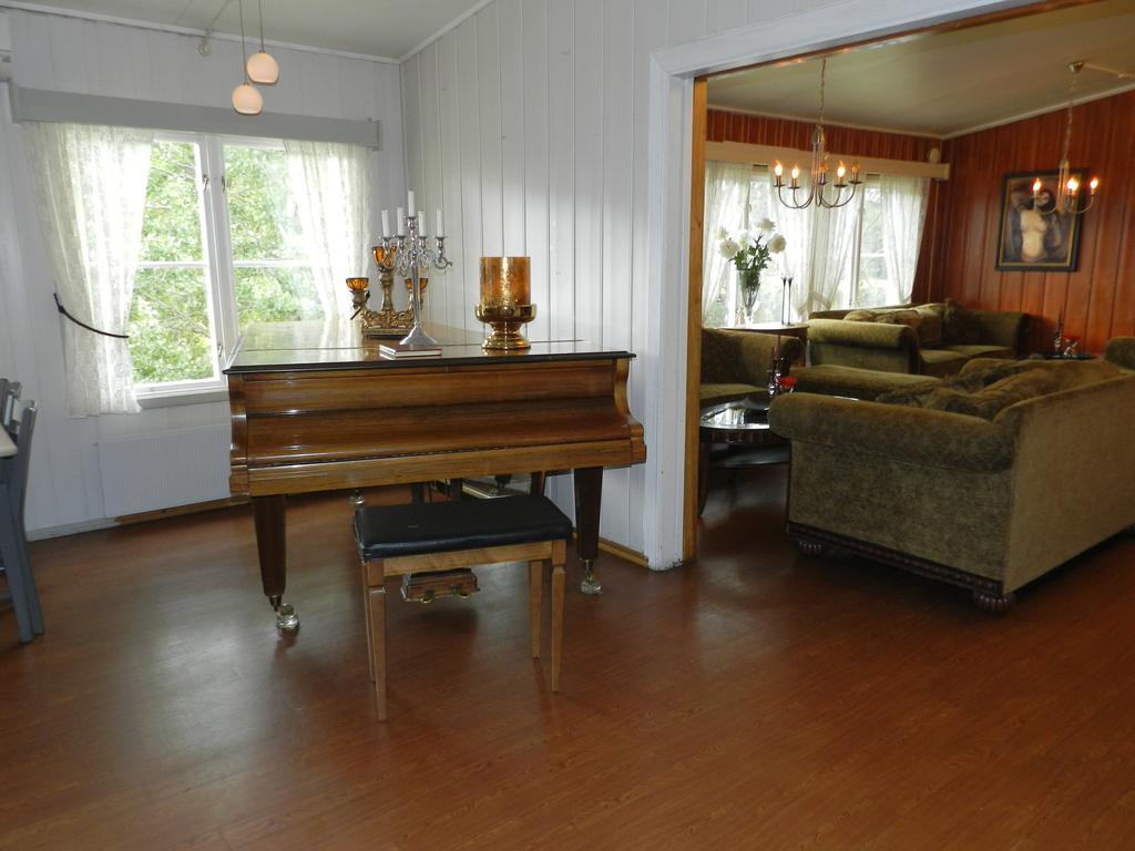 Vindfjelltunet Gjestegaard Hotel Steinsholt Esterno foto